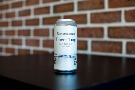 Image of Five Barrel Finger Trap Hazy Pale